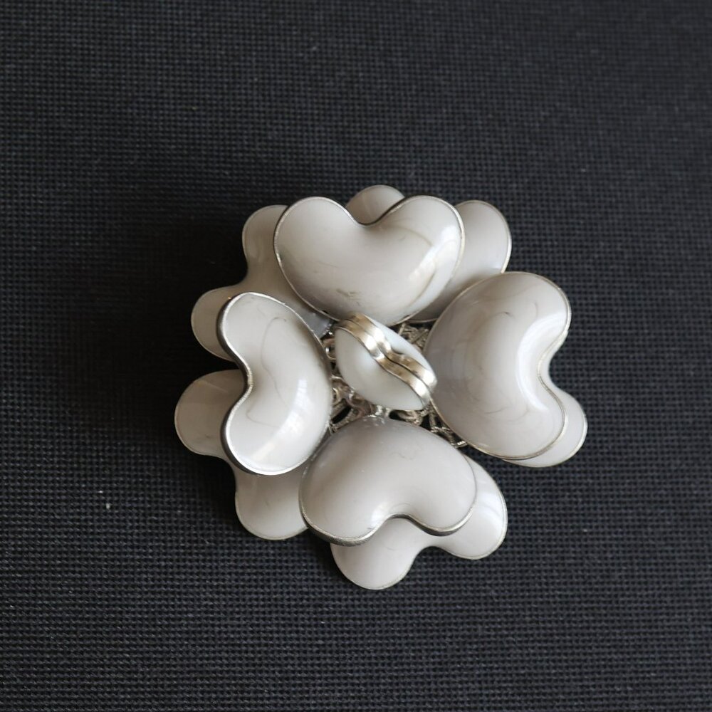 MOANS Gray Poured Glass Rose designer signed